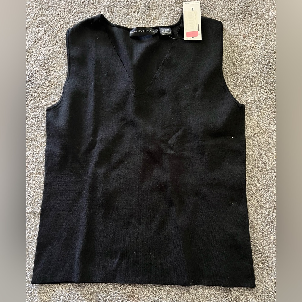 Dana buchman sleeveless blouse